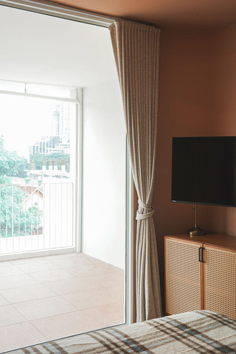 Balcony view, Apt. CAI 04 Aparthotel, Khlong San