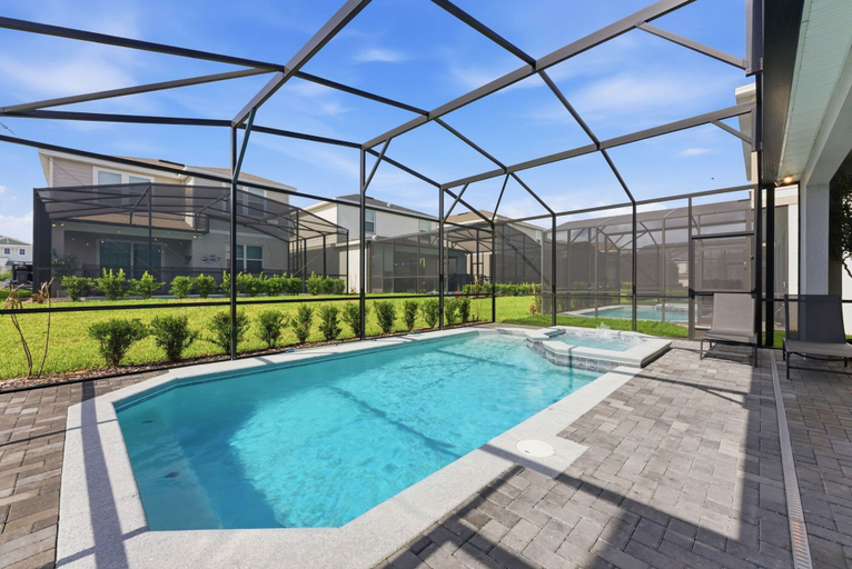 Pool 3, Chic Retreat in Orlando With Pool and Game Room, Lake