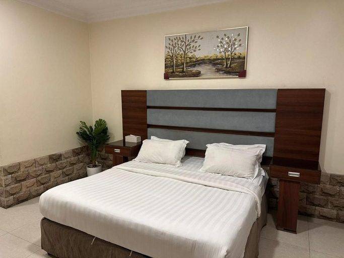 Room 4, Al-Masa Al-Khaleejia Apartments, Dammam