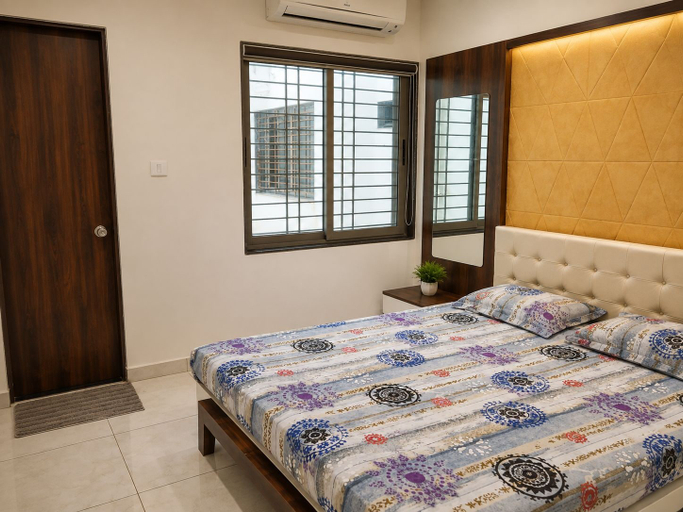 Room 3, Meera Marriage Hall and Hotel, Gir Somnath
