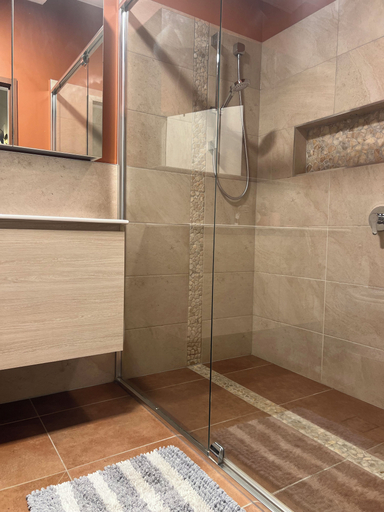 Bathroom 2, Private Hinterland Retreat, Maroochy