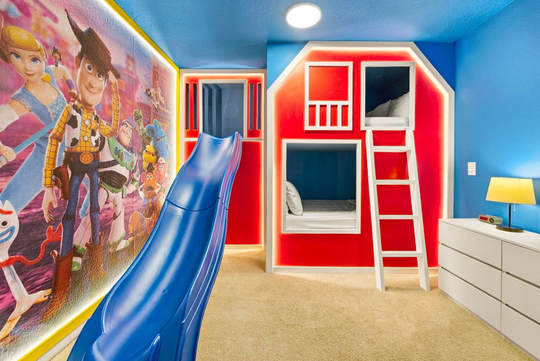Room 5, Family Dream Home Pool Arcade Slide Bed 2472, Osceola