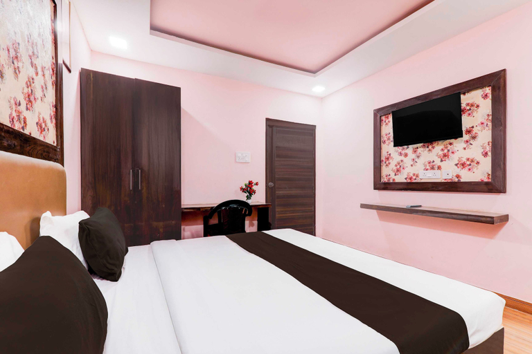 Room 4, Collection O BBD Lucknow, Lucknow