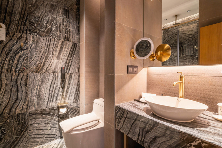 Bathroom 5, The Luzerne Hotel, Quanzhou