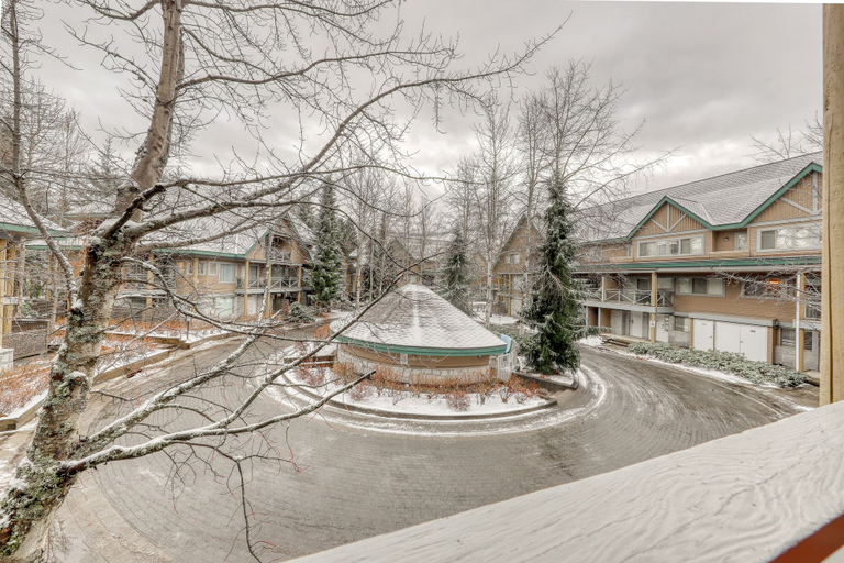 Exterior, Valhalla by Whistler Premier, Squamish-Lillooet