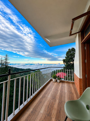 Property grounds 5, Patedor Retreat, Kangra