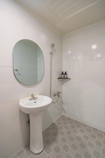 Bathroom 4, WAYHOME, Guro