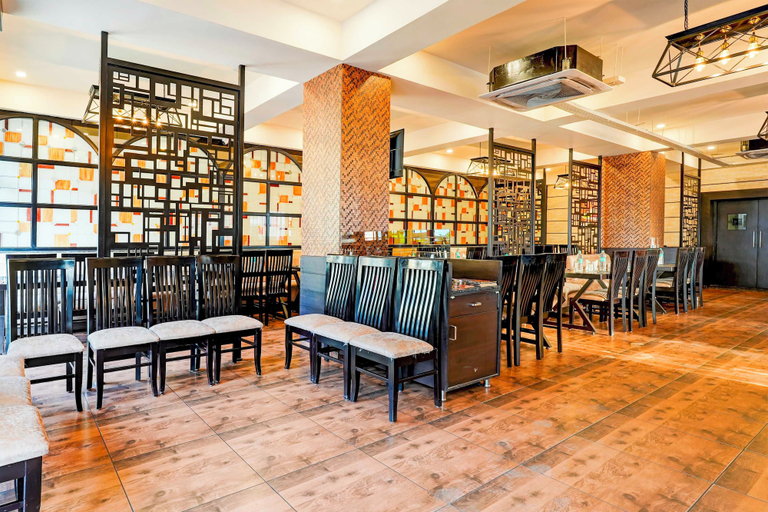 Dining 4, Townhouse Oak Bangalore Garudacharpalya, Bangalore