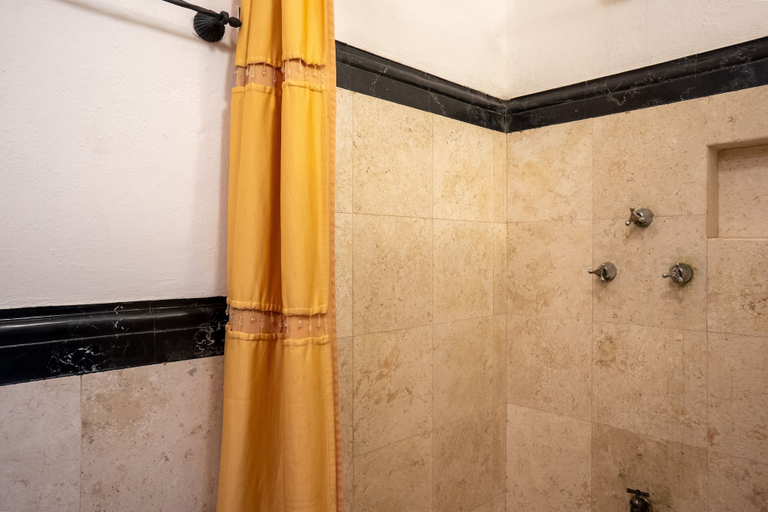 Bathroom 4, Royal Palms 4 1 Bedroom Condo, Cozumel