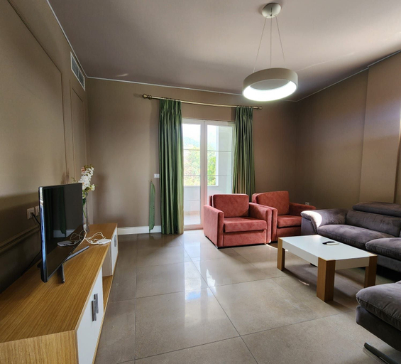 Others 5, Jurgen Resort, Tirana