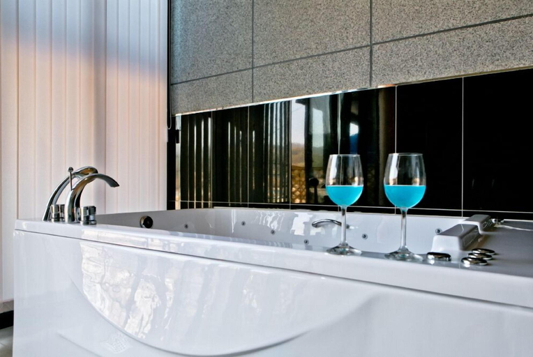 Bathroom, Huenest pension, Gapyeong