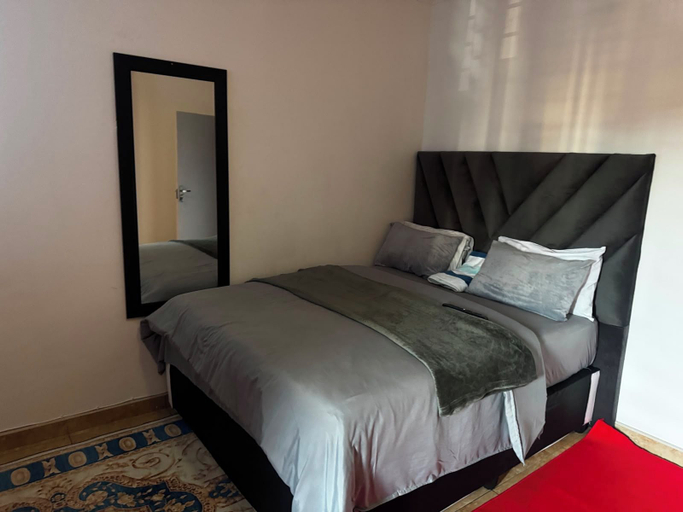 Room 2, Room-charming Apartment Room in Johannes, City of Johannesburg