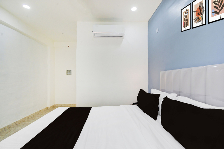 Room 3, Townhouse Nagole Metro Station, Ranga Reddy