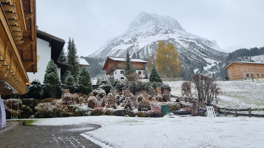 Property grounds, ULA easy stay, Bludenz