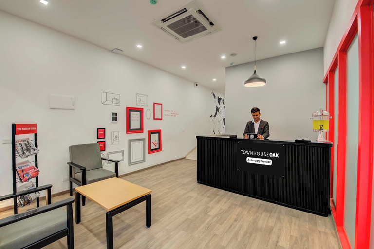 Lobby, Townhouse Oak Pune Mandai Metro Station, Pune