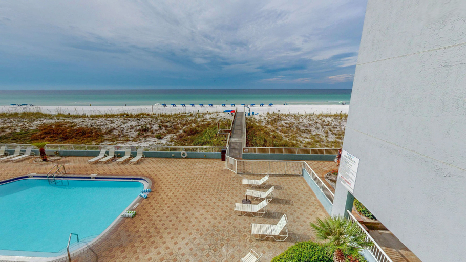 Pool 4, Islander Beach Resort 3009 2 Bedroom Condo, Okaloosa