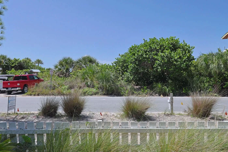 Property grounds, Beach View 100ft To Beach and SPA, Sarasota
