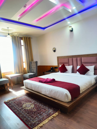 Room 2, Hotel Maheshwari Avenue, Shimla
