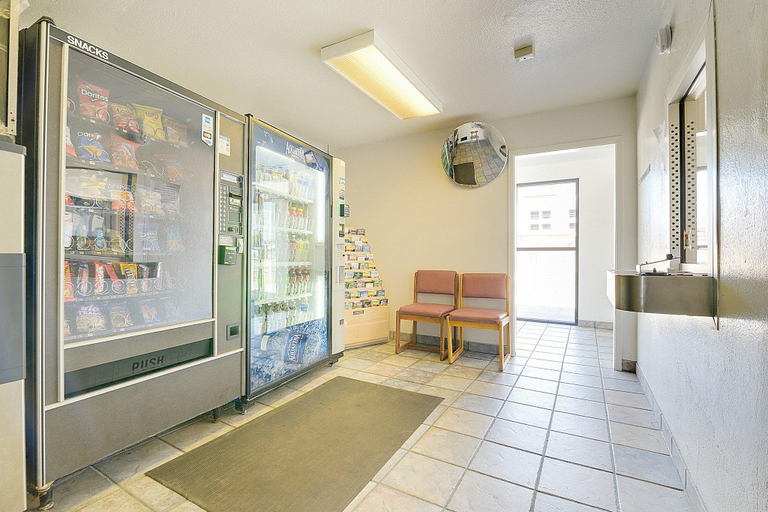 Public Area, Birch Hill Suites South Bend, Saint Joseph