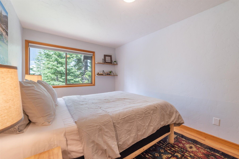 Room 4, Feather Ridge 2 Bedroom Condo, Placer