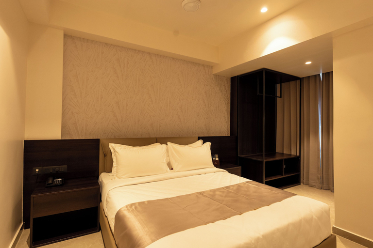 Room 4, Radiance By Hotel Roopa, Dakshina Kannada