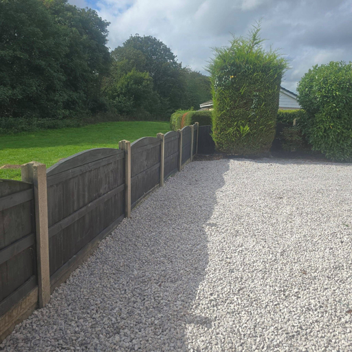 Property grounds 3, Welcoming Wrexham/chester Retreat for Work or Getting Away, Wrexham