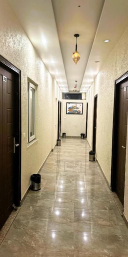 Others 5, Grand Parador, Dehradun