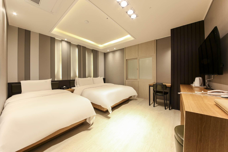 Bedroom 4, Lin Hotel, Jung