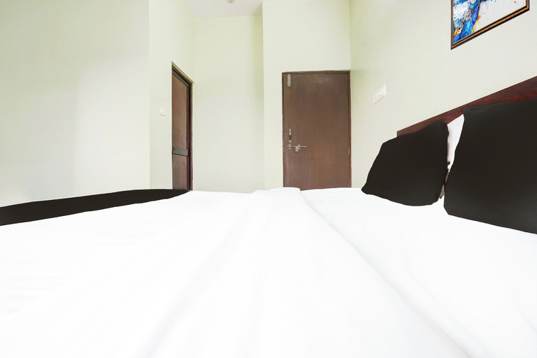 Room 2, Super Hotel O Rajendra Nagar Hingna Road, Nagpur
