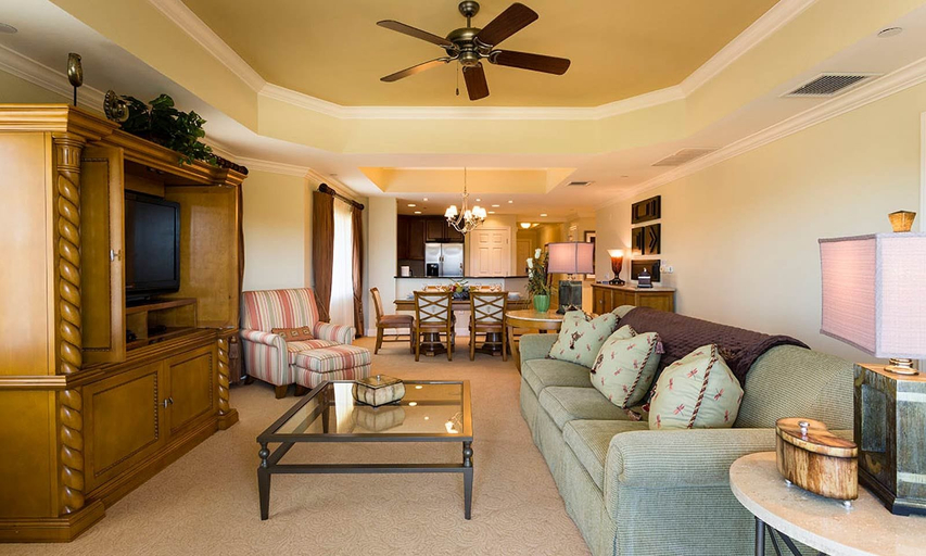 Interior, Spacious Condo With Balcony and Golf Views at Reunion, Osceola