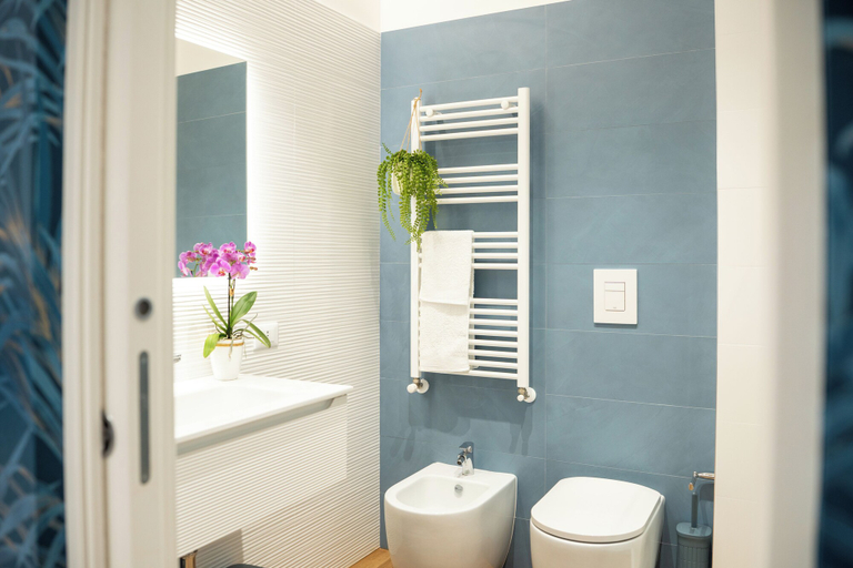 Bathroom 5, Porta Normanna Charming Rooms, Palermo