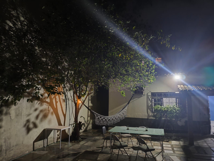 Outdoor dining 3, Vitoria Arcadia Hostel, Vitoria
