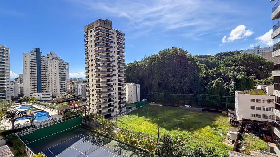 Exterior 5, SHB - Churrasco - Piscina - 3 min praia, Guarujá
