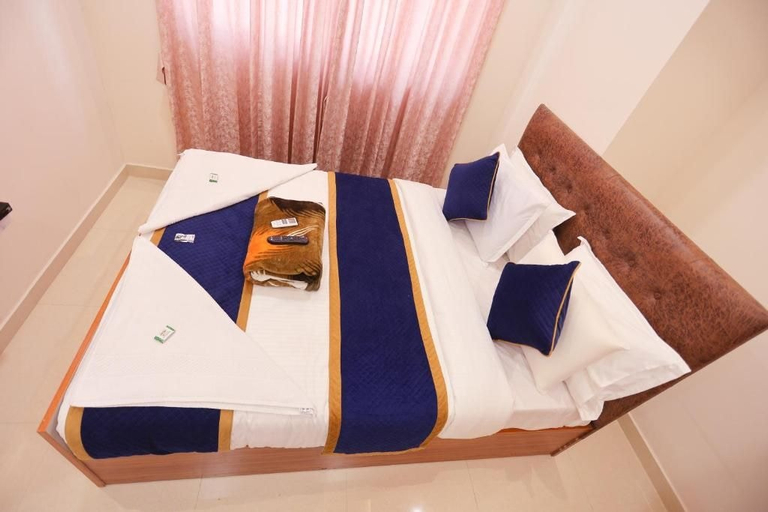 Room 3, S V GRAND INN, Bangalore