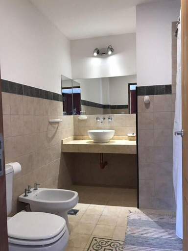 Bathroom 3, Casa Lopez, Luján de Cuyo