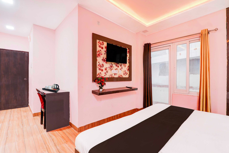 Room 2, Collection O BBD Lucknow, Lucknow
