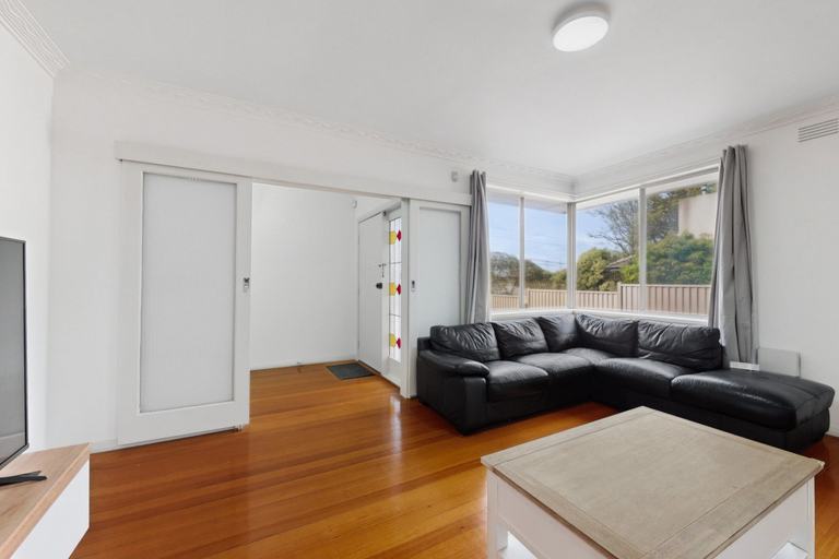 Primary image, Spacious 4-bed House With Garden in Glenroy, Melbourne