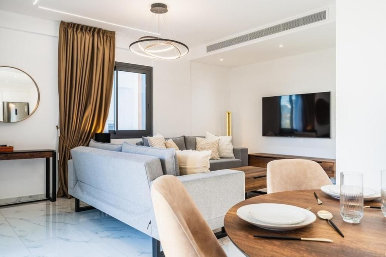 Living area 3, Casino & Mall Jacuzzi Penthouse