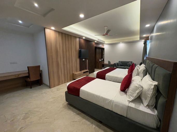 Room 4, Hotel Jyoti International, Gaya