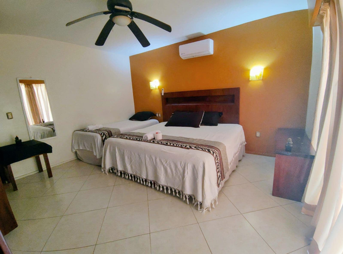 Room 2, Hotel Castillo, Hueyapan de Ocampo