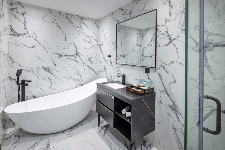 Bathroom 5, Braira Al Azizia Hotel, Al Khobar