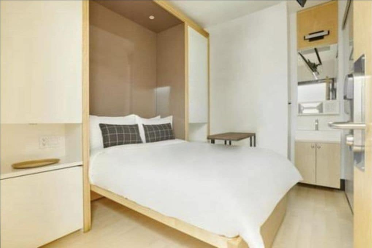 Room 5, Cadence Queen West Hotel, Toronto