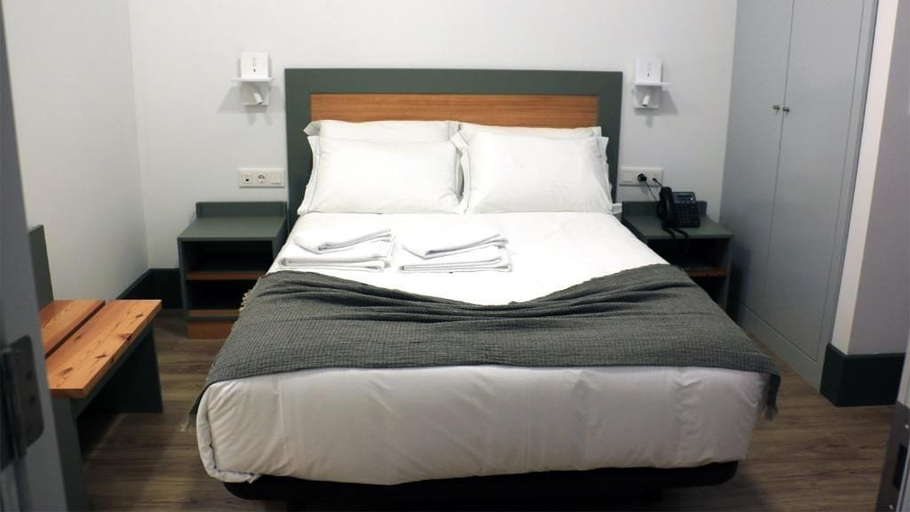 Bedroom 3, Aliança Café & Hostel, Angra do Heroísmo