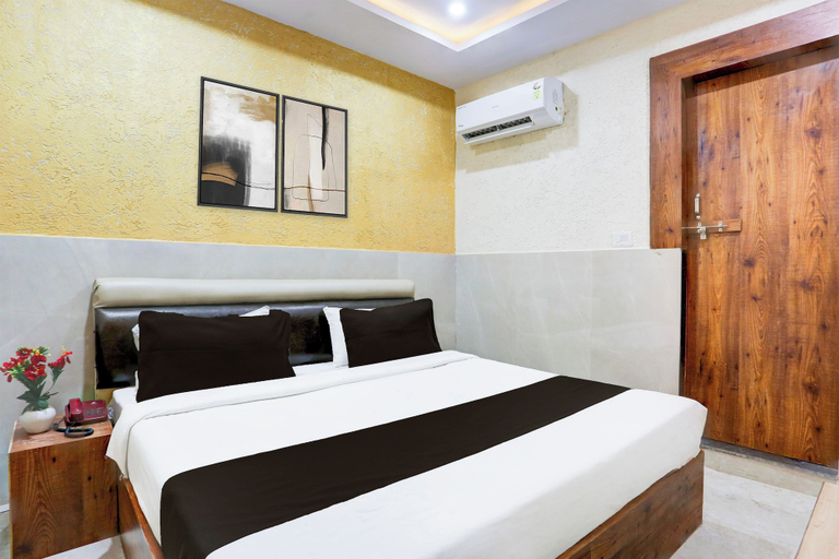Room 2, Super Hotel O Mall Road Gwalior, Gwalior