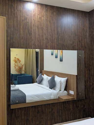 Room 2, The Lodgers Service Apartment Sector 42, Gurgaon