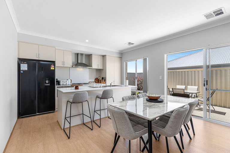 Private kitchen 4, Alkimos Coastal Escape, Wanneroo