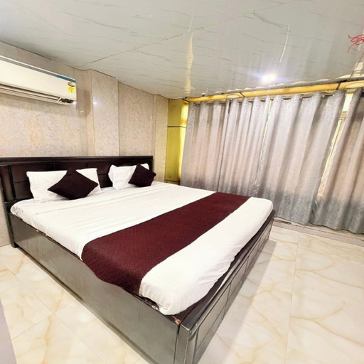 Room 2, Hotel The Arrow , Malviya Nagar, Delhi