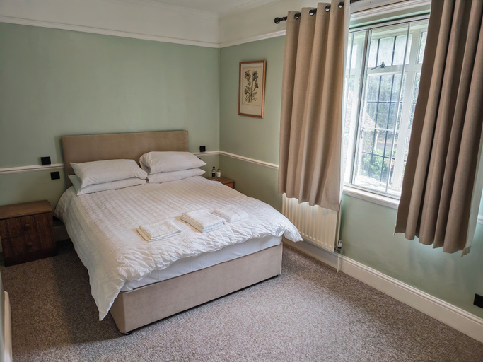Room 3, Chartridge Lodge Hotel, Buckinghamshire