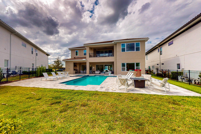 Pool 2, 7BR Reunion Estate Pool, Spa & Home Theater, Osceola