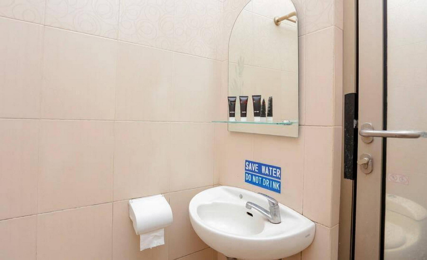 Bathroom, KoolKost @ Candrawulan 4 Buah Batu, Bandung